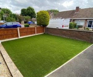 ARTIFICIAL GRASS CASH & CARRY